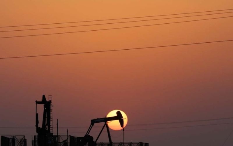 Investment funds, insurances and pension funds are now divesting into clean energy