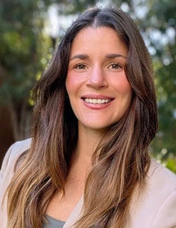 Danielle de la Cour